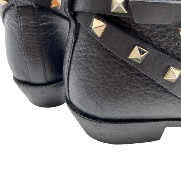 Valentino Garavani Rockstud Leather Bootie Black - Picture 6 of 9